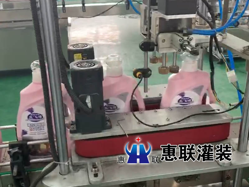 袋裝洗潔精灌裝機